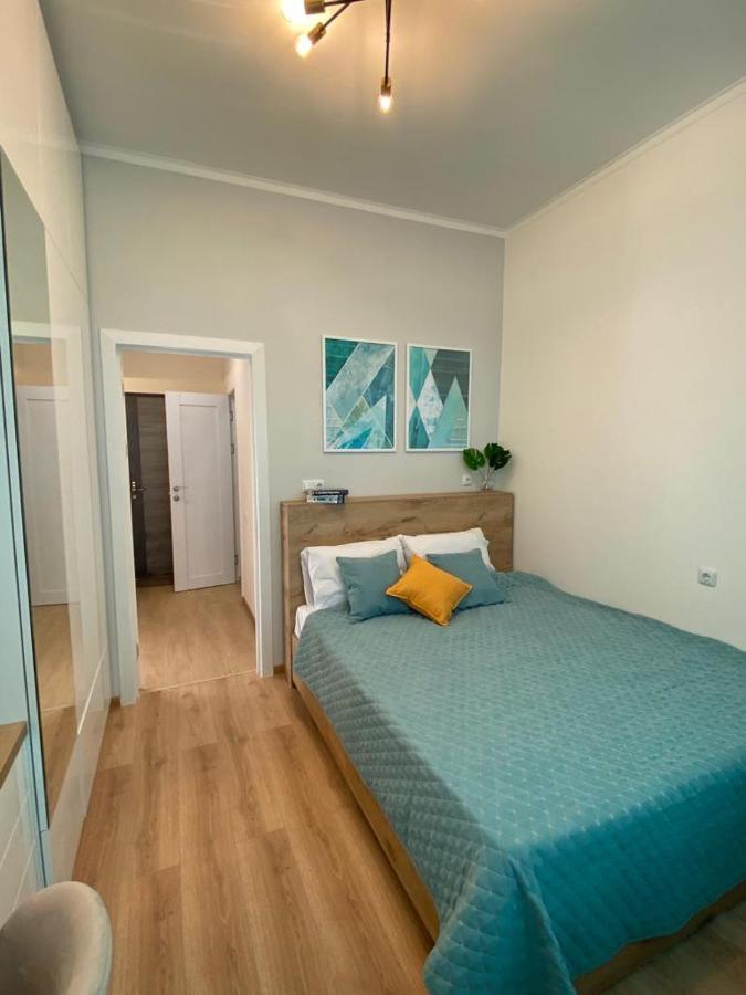 Beautiful Apartment With 3 Balconies In The Center Of Erivan Exterior foto